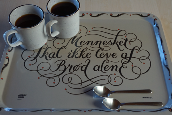 Coffee tray with two cups