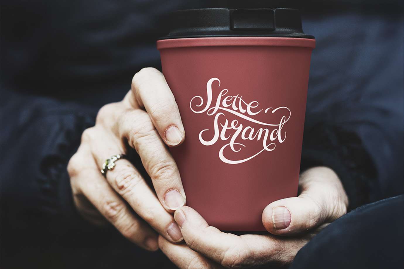 Slettestrand logo mockup mug